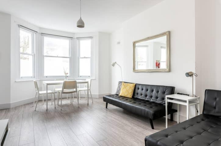 Seafield Seafront Apartments Brighton Bagian luar foto